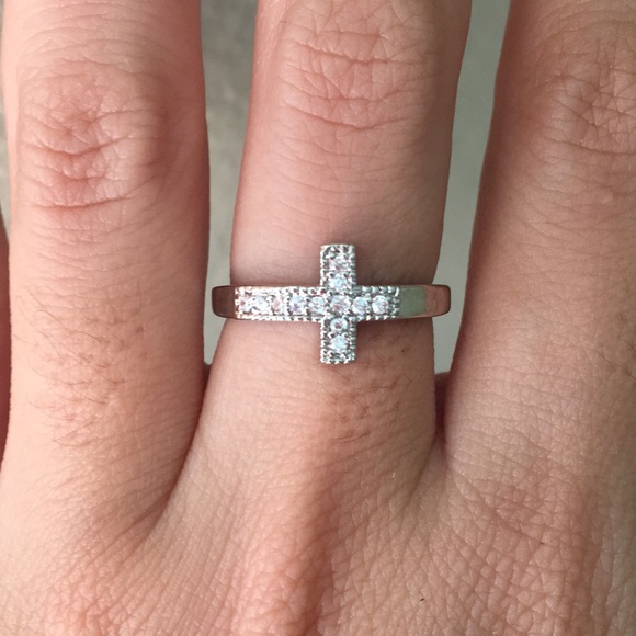 Jewelry - Beautiful Cross Ring & Pave cz Size 6